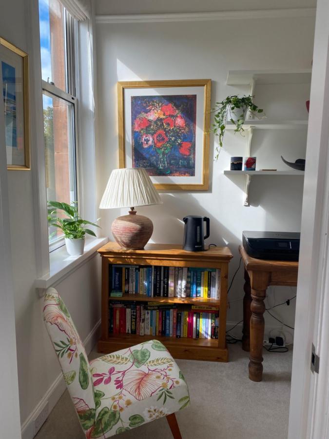 Quarto em Acomodações Particulares Tranquil Haven Murrayfield *