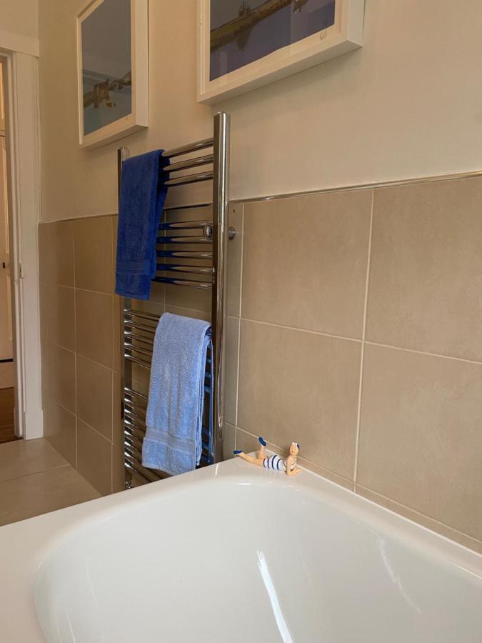 Quarto em Acomodações Particulares Tranquil Haven Murrayfield *